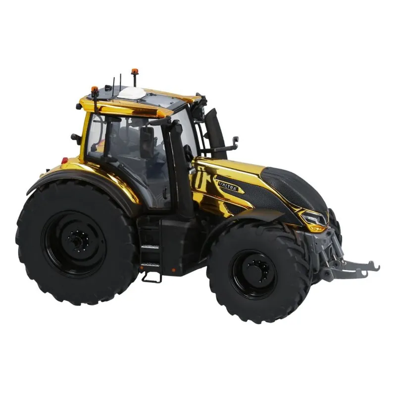 Exclusive Offer Valtra Q305 Gold Limited Edition – 1:32 Scale Model | V42803530 2.0 kg